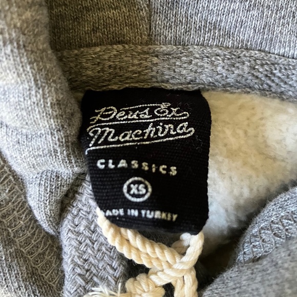 NWT - Deus Ex Machina Venice Address Hoodie Grey XS - Picture 9 of 12
